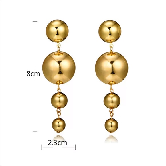 COPY - COPY - NWOT EARRINGS - Picture 6 of 6